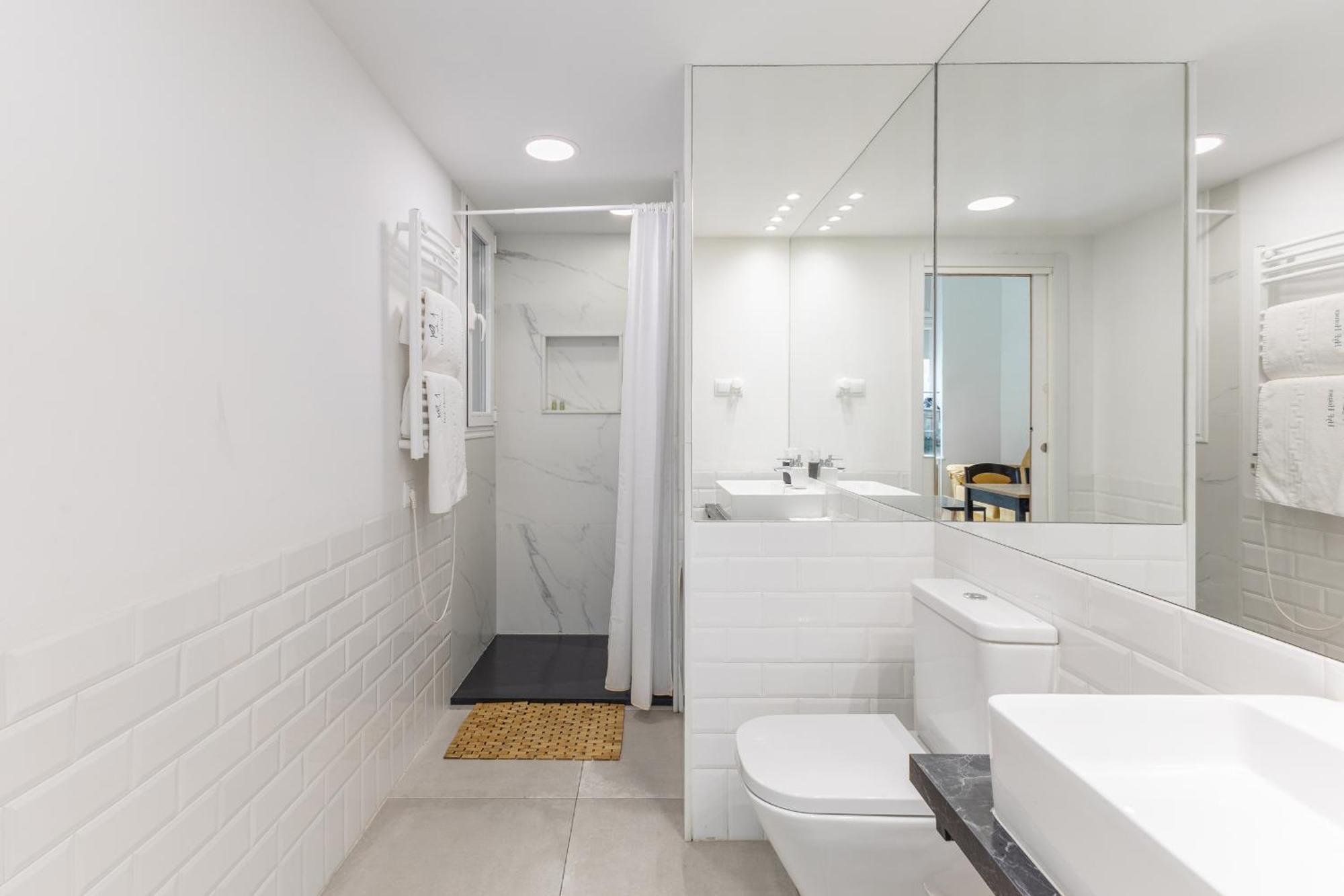 Galileo Apartment Madrid Eksteriør billede